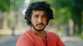 বাস্তব জীবন সিনেমার থেকেও বেশি সিনেমাটিক