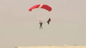 প্যারাস্যুটিং করে বিশ্ব রেকর্ড গড়লো &lsquo;টিম বাংলাদেশ&rsquo;