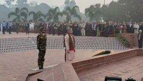 মহান বিজয় দিবসে জাতীয় স্মৃতিসৌধে রাষ্ট্রপতির শ্রদ্ধা