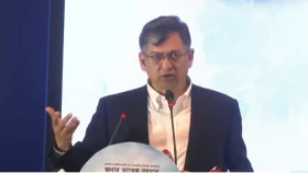 মবোক্রেসি কঠোরহস্তে দমন করতে হবে: সালাহউদ্দিন আহমেদ