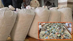 পাগলা মসজিদের দানবাক্সে ৩৫ বস্তা টাকা, চলছে গণনা
