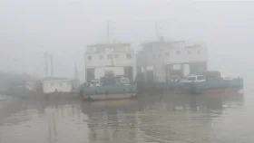 সারাদেশে নৌযান চলাচল বন্ধ ঘোষণা