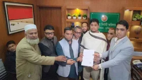 জামায়াত নেতার সমর্থনে হাসনাত আবদুল্লাহর মনোনয়নপত্র জমা