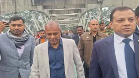 খালেদা জিয়ার কবরের জায়গা পরিদর্শন করলেন স্বরাষ্ট্র উপদেষ্টা