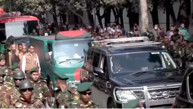 মানিক মিয়া অ্যাভিনিউয়ে নেওয়া হচ্ছে খালেদা জিয়ার মরদেহ&nbsp;