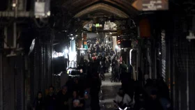 ইরানে নিরাপত্তা বাহিনীর সাথে সংঘর্ষে নিহত ৩