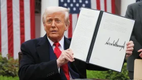 ভারতের ওপর ৫০০ শতাংশ শুল্ক আরোপে ট্রাম্পের সম্মতি