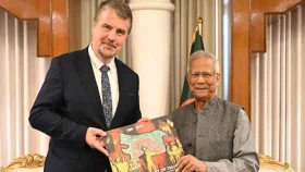 নির্বাচন ও গণভোটের জন্য নির্বাচন কমিশন সম্পূর্ণ প্রস্তুত: প্রধান উপদেষ্টা