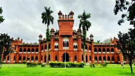 ঢাবির পিএইচডি প্রোগ্রামে আবেদনের সুযোগ, ভর্তির যোগ্যতা