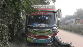 ঢাকা-টাঙ্গাইল মহাসড়কে বাসে রাতভর ধর্ষণ, গ্রেফতার ৩
