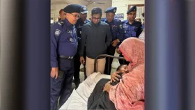 মেয়েকে নদীতে ফেলে থানায় গেলেন মা, যা জানালেন বাবা