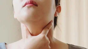 থাইরয়েডের সমস্যায় কেন ওজন বাড়ে-কমে