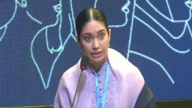 দেশের জনসংখ্যার অর্ধেক নারী, তাদের বাদ দিয়ে উন্নয়ন সম্ভব নয়: জাইমা রহমান