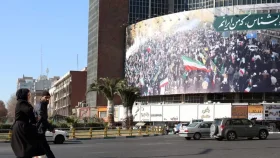 নিজস্ব ইন্টারনেট ও সোশ্যাল মিডিয়া আনছে ইরান