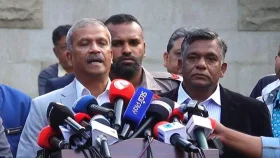 ভারতে না যাওয়ার অবস্থানে অনড় বাংলাদেশ