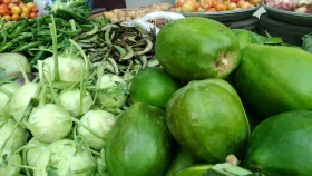 শীত শেষ না হতেই উত্তপ্ত রাজধানীর কাঁচাবাজার