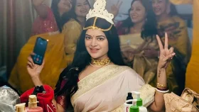 দ্বিতীয় বিয়ের হলুদ অনুষ্ঠানে জমিয়ে নাচলেন মধুমিতা