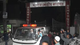 কারা ফটকে স্ত্রী-সন্তানের মুখ দেখলেন ছাত্রলীগ নেতা সাদ্দাম