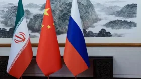 যুক্তরাষ্ট্রের সঙ্গে উত্তেজনা, কৌশলগত চুক্তিতে ইরান-চীন-রাশিয়া