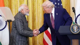 ভারতীয় পণ্যে শুল্ক কমিয়ে ১৮ শতাংশ করলেন ট্রাম্প