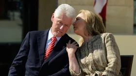 এপস্টেইন ইস্যুতে সাক্ষ্য দিতে রাজি সাবেক প্রেসিডেন্ট