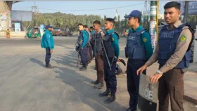 চট্টগ্রাম বন্দরে অনির্দিষ্টকালের ধর্মঘট শুরু