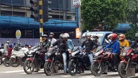 আজ মধ্যরাত থেকে মোটরসাইকেল চলাচলে নিষেধাজ্ঞা