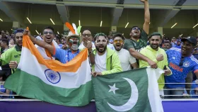 টিকিটের হাহাকার, এক রাতের হোটেল ভাড়া ৮১ হাজার টাকা!