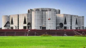 প্রথা ভেঙে সংসদ ভবনের দক্ষিণ প্লাজায় নতুন সরকারের শপথ, ৪ স্তরের নিরাপত্তা বলয়