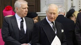 ব্রিটেনের রাজা তৃতীয় চার্লসের ভাই অ্যান্ড্রু গ্রেপ্তার