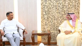 প্রধানমন্ত্রীর সঙ্গে সৌজন্য সাক্ষাৎ করলেন সৌদি রাষ্ট্রদূত