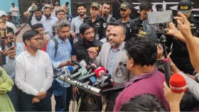 কারওয়ান বাজারে র&zwj;্যাবের সতর্কতা অভিযান