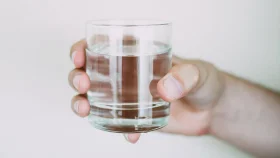 রোজায় পানিশূন্যতা এড়াতে করণীয়