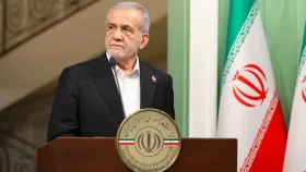 পেজেশকিয়ানকে প্রধান করে ইরানে অন্তর্বর্তী নেতৃত্ব পরিষদ গঠন