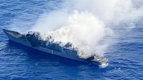 ইরানের সাবমেরিন-সহ ১৭ যুদ্ধজাহাজ ধ্বংসের দাবি