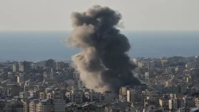 লেবাননে ব্যাপক হামলা, ডেমোক্র্যাটদের তোপের মুখে ট্রাম্প