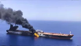 ইরাকে তেলবাহী ট্যাংকারে হামলা