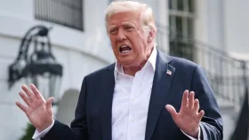 ট্রাম্পের হুমকিকে বৃদ্ধাঙ্গুলি, হামলার জন্য নতুন মার্কিন ঘাঁটি খুঁজছে ইরান