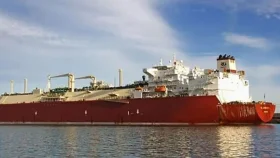 চট্টগ্রাম বন্দরে পৌঁছেছে জ্বালানিবাহী ৮ জাহাজ