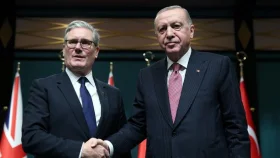 ইরান সংকট সমাধানে ব্রিটিশ প্রধানমন্ত্রীকে এরদোগানের ফোন