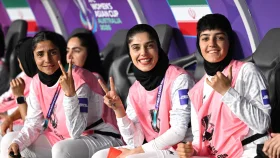 অস্ট্রেলিয়ায় আশ্রয় প্রার্থী ইরানি নারী ফুটবলারের সিদ্ধান্ত বদল