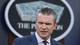 ছবি সুন্দর না হওয়ায় সংবাদ আলোকচিত্রীদের নিষিদ্ধ করলেন মার্কিন প্রতিরক্ষামন্ত্রী