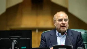 &lsquo;মাতৃভূমি অথবা মৃত্যু&rsquo; লিখে হুঁশিয়ারি ইরানি স্পিকারের