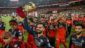 ঘরের মাঠে ফেরা নিয়ে বড় চ্যালেঞ্জে কোহলির আরসিবি