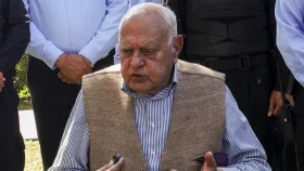 কাশ্মিরের সাবেক মুখ্যমন্ত্রীকে হত্যাচেষ্টা