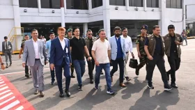 দিনাজপুরের পথে প্রধানমন্ত্রী তারেক রহমান