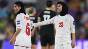 অস্ট্রেলিয়ার আশ্রয় ছেড়ে দেশে ফিরছেন ৫ ইরানি নারী ফুটবলার