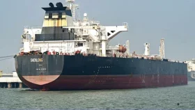 হরমুজ প্রণালিতে ট্রাফিক কমেছে ৯৫ শতাংশ, ২০ দিনে পার হয়েছে ৯৯টি জাহাজ