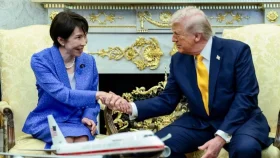 ডোনাল্ড ট্রাম্প-ই বিশ্বশান্তি প্রতিষ্ঠা করতে সক্ষম