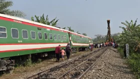 কুমিল্লায় ৫ ঘণ্টা পর রেল যোগাযোগ স্বাভাবিক